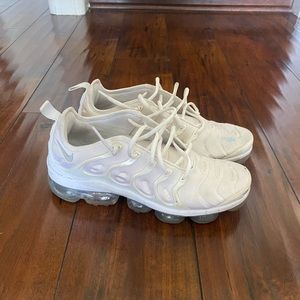 Nike vapor max size 10